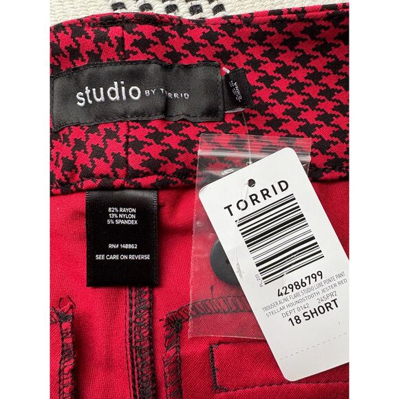 Torrid 18S Trouser A-Line Flare Ponte Pant red houndstooth - Picture 9 of 14